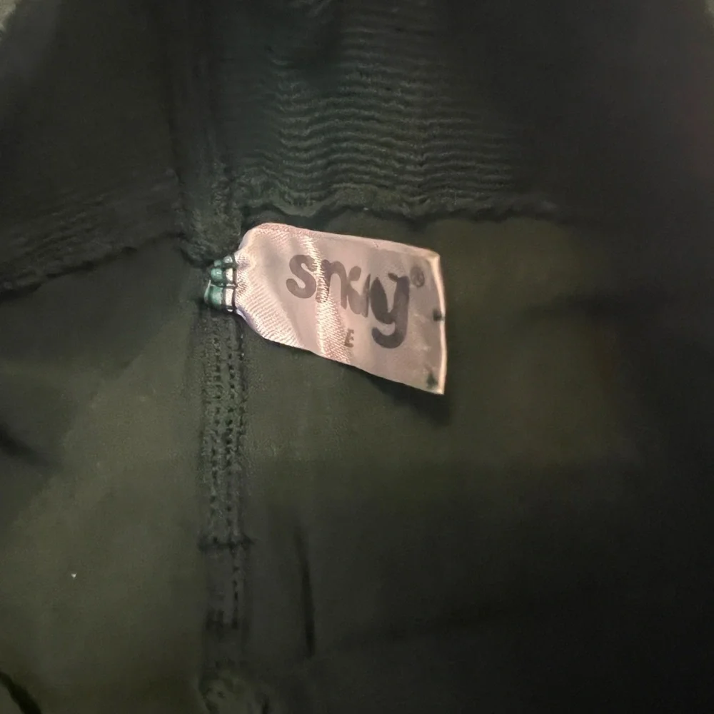 SNAG TIGHTS - 80 Denier Tights - Hit the Bottle Green - Size E - Picture 6 of 7